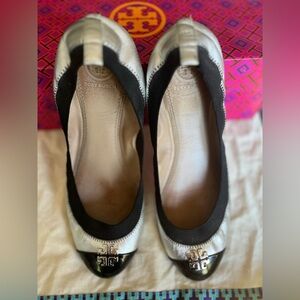Tory Burch Flats Size 8